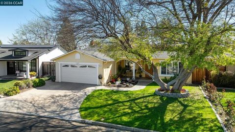 Tiny photo for 3636 3636 Shenandoah Ct Ct, Pleasanton, CA 94588 (MLS # 41126347)