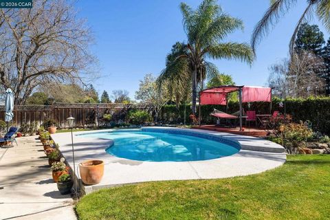 Tiny photo for 3636 3636 Shenandoah Ct Ct, Pleasanton, CA 94588 (MLS # 41126347)