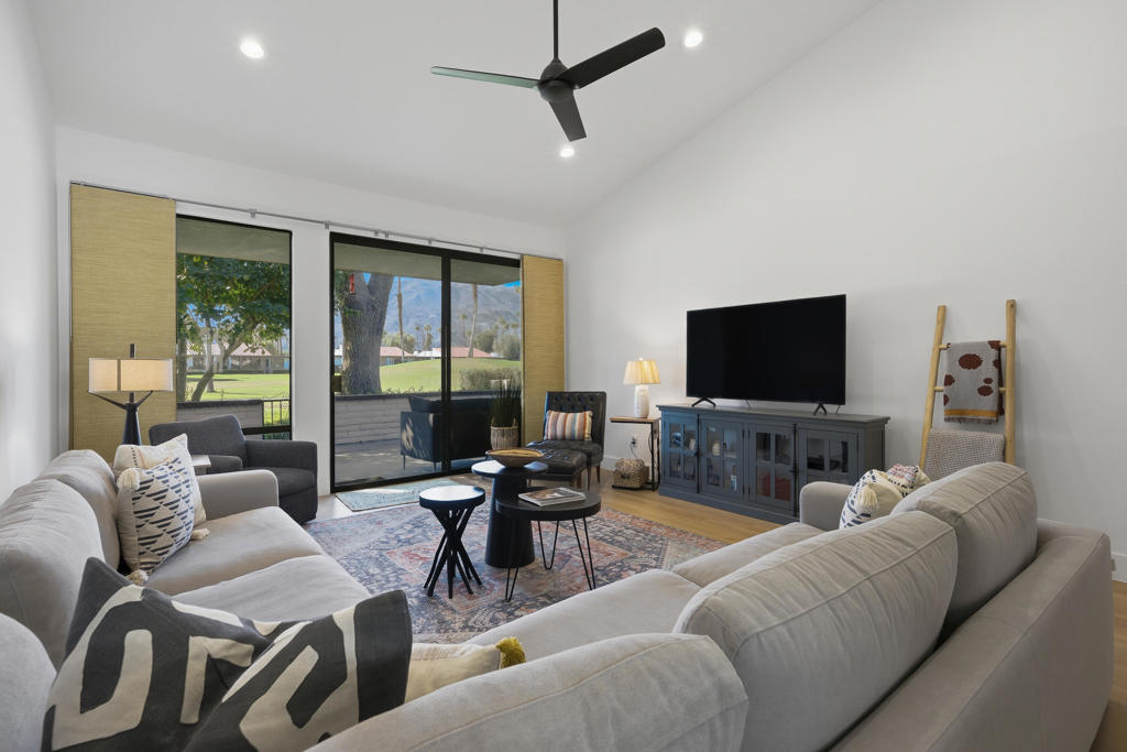 Rancho Las Palmas C. - Residential