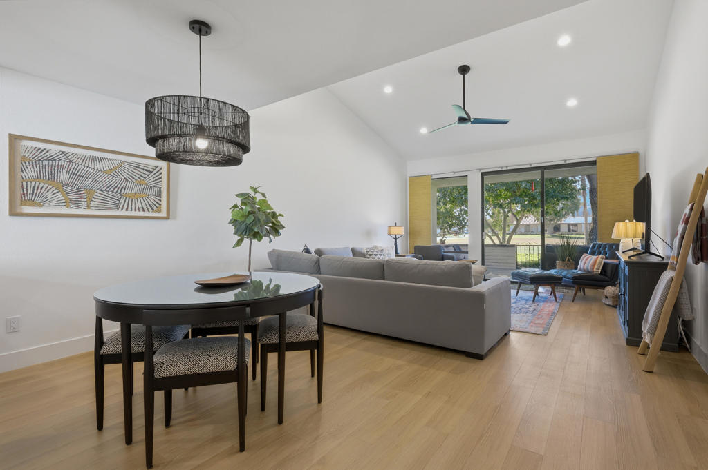 171 Avenida Las Palmas