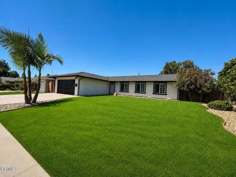Tiny photo for 861 Calle Camelia, Camarillo, CA 93010 (MLS # V1-38216)