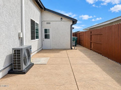 Tiny photo for 861 Calle Camelia, Camarillo, CA 93010 (MLS # V1-38216)