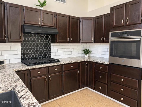 Tiny photo for 861 Calle Camelia, Camarillo, CA 93010 (MLS # V1-38216)