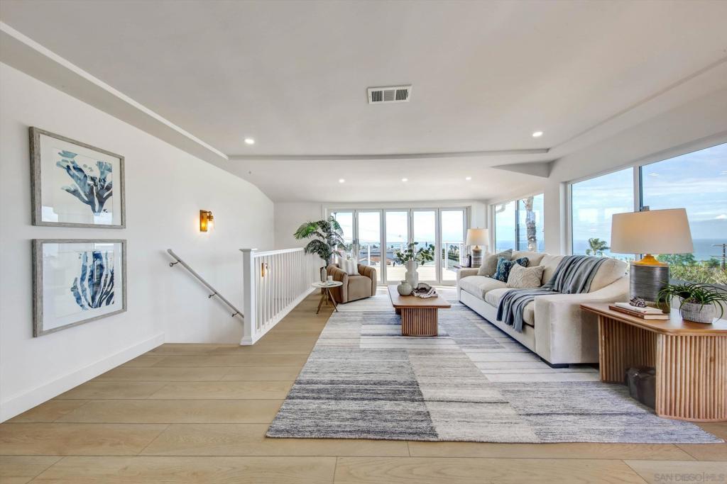 4535 Coronado