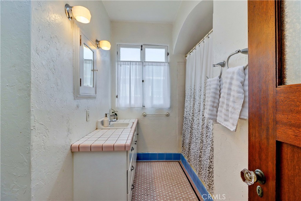 Carroll Park - Residential Income