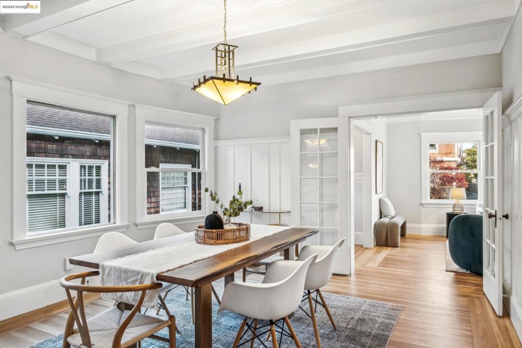 PIEDMONT AVENUE - Residential