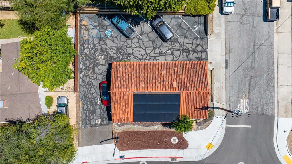 607 Creston