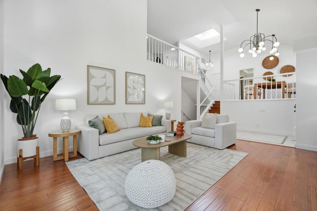 464 Ives Terrace