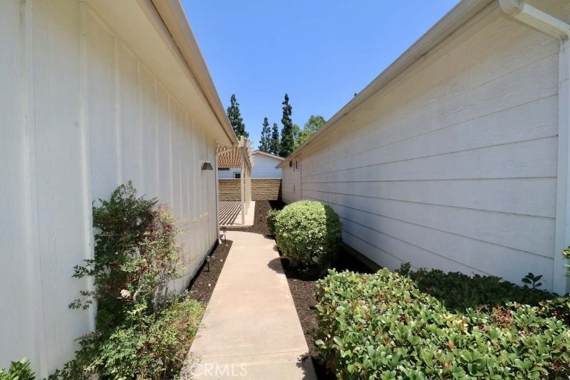 2613 Forest Lake 46