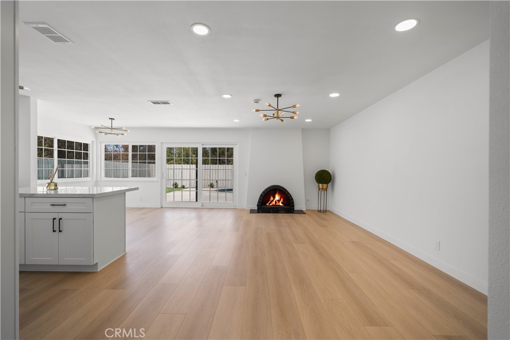 3942 Willow Lane