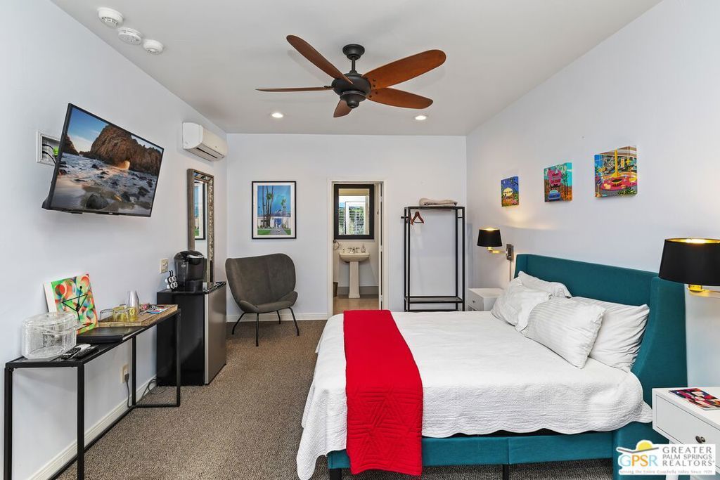 listing image 130726685420089965521