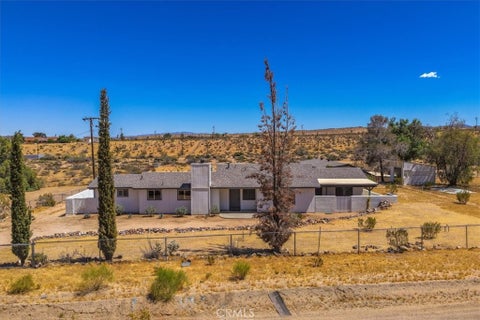 Photo of 713 Delgada Avenue, Yucca Valley, CA 92284 (MLS # JT26219855)