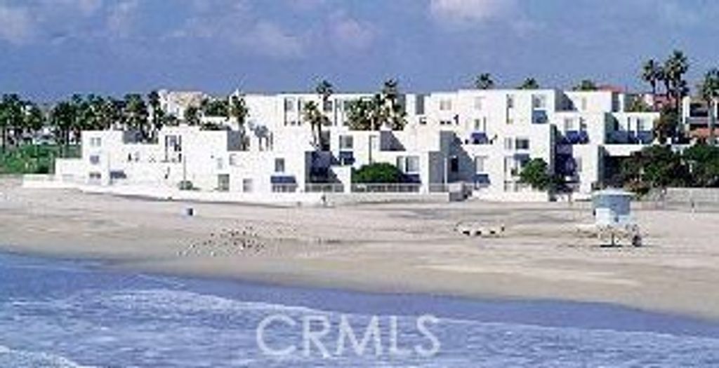 Photo of 711 Pacific Coast #303, Huntington Beach, CA 92648 (MLS # OC25166297)