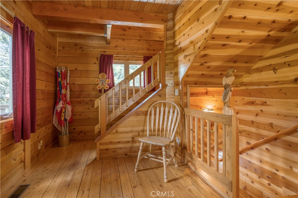 Green Valley Lake (GVLK) - Residential