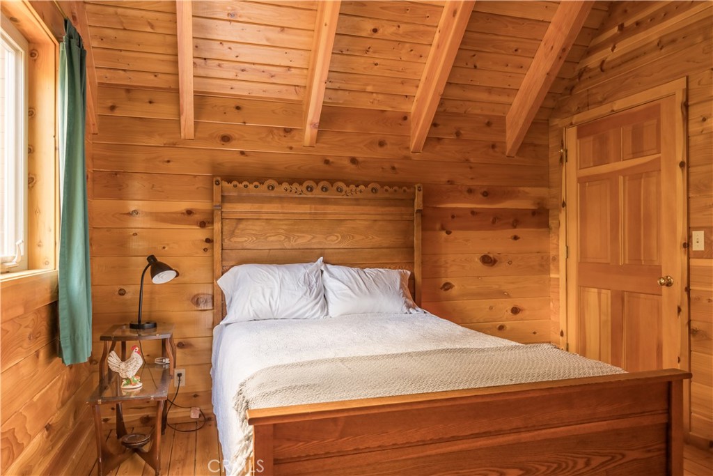 Green Valley Lake (GVLK) - Residential