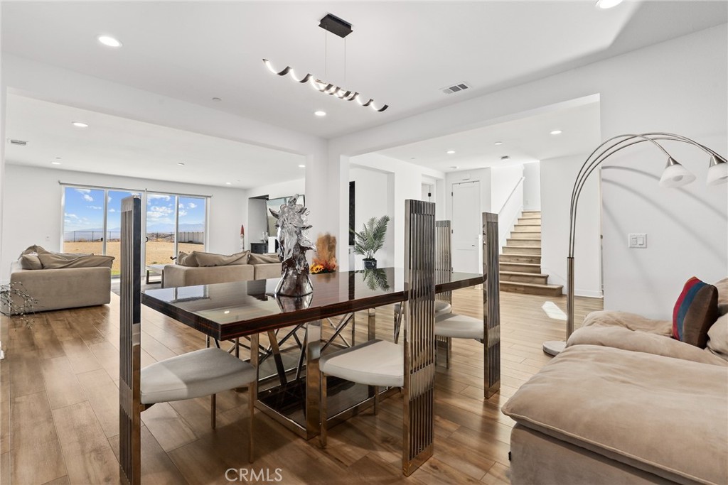 3743 Eliopulos Ranch