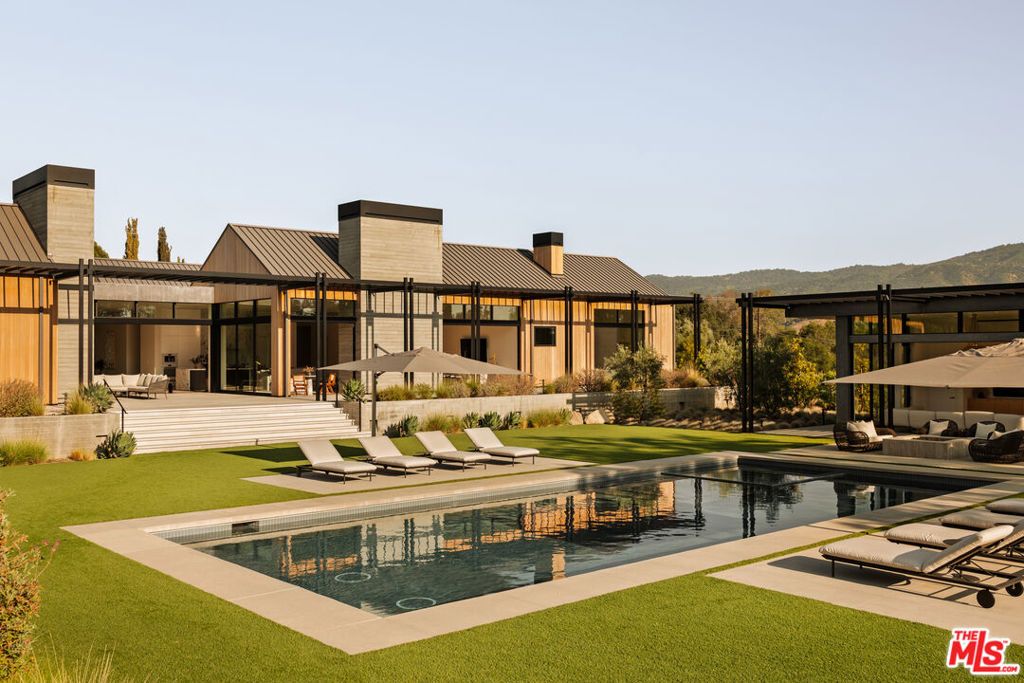 Photo of 1225 Shippee Lane, Ojai, CA 93023 (MLS # 25584457)