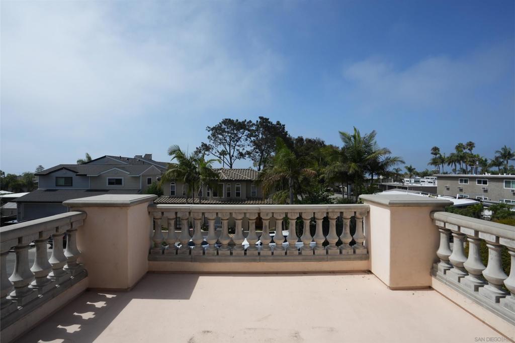 2265 2265A Manchester