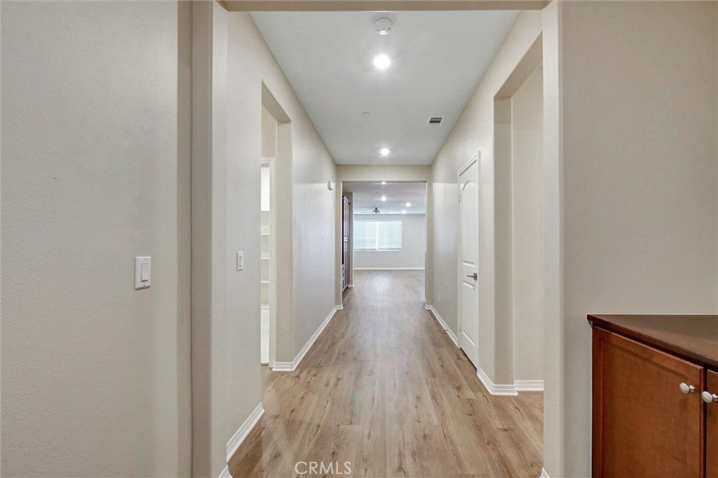 3978 Scarlet Oak Court
