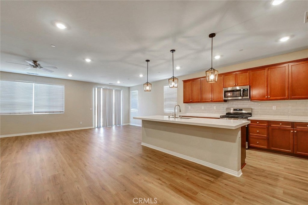 3978 Scarlet Oak Court