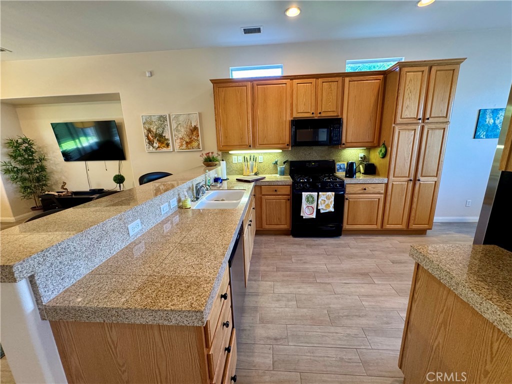 Heritage Palms CC (31430) - Residential Lease