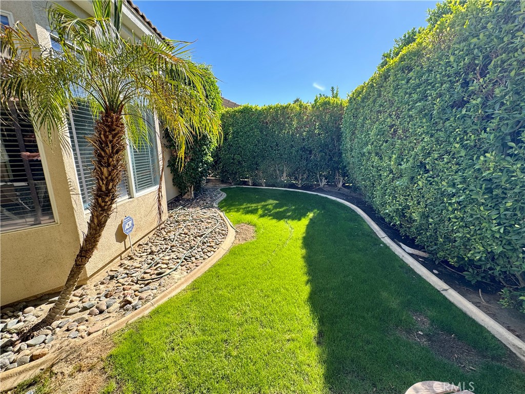 Heritage Palms CC (31430) - Residential Lease