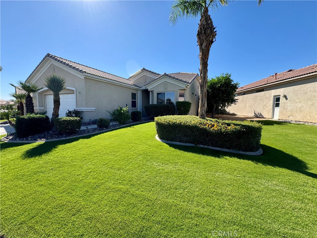 Heritage Palms CC (31430) - Residential Lease