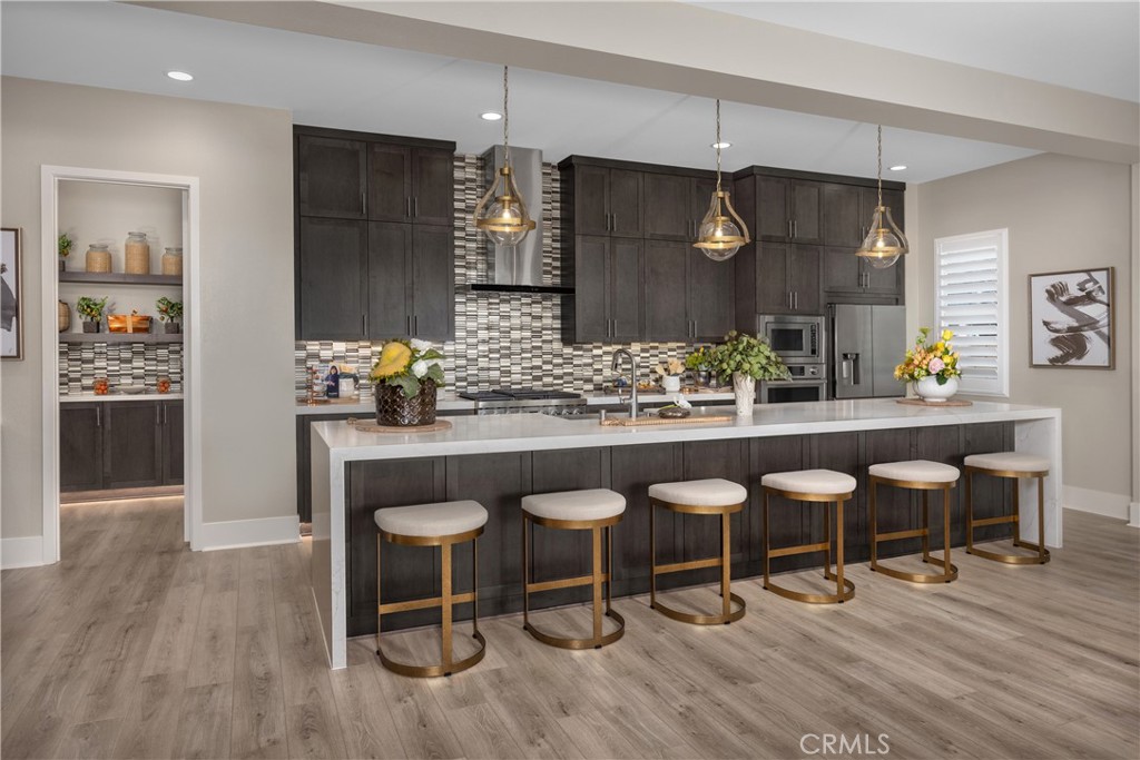 6537 Canyon Oaks Drive