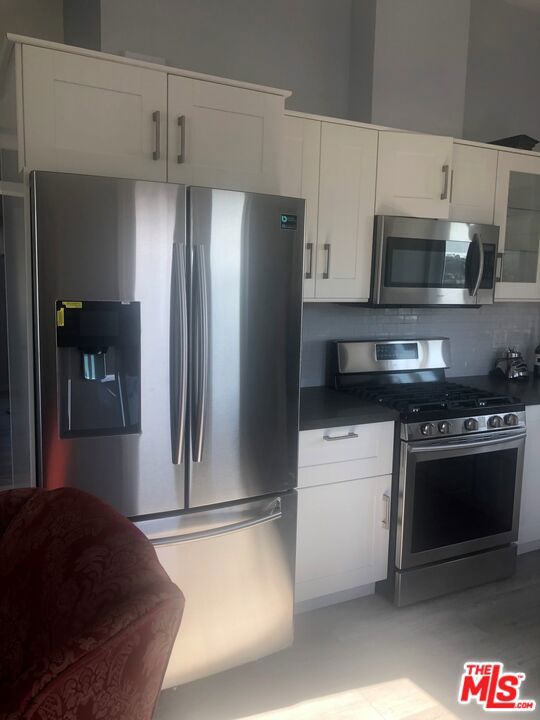 Properties 3 4202 Latona Avenue