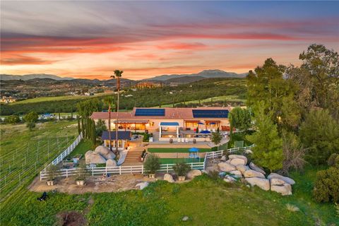 38125 Camino Sierra Temecula CA 92592