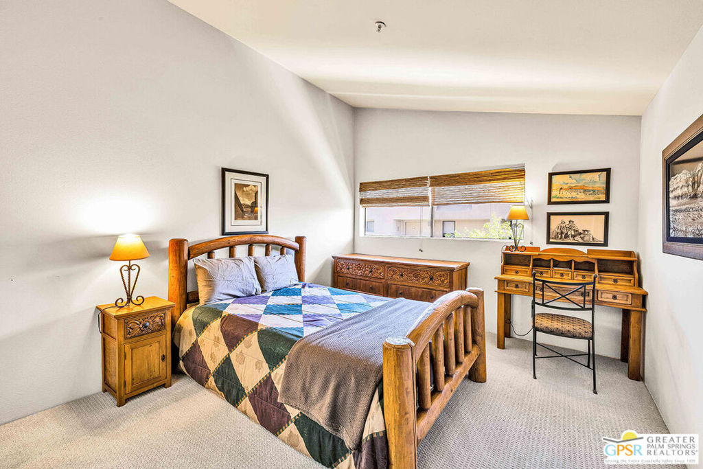 Plaza Villas - Residential