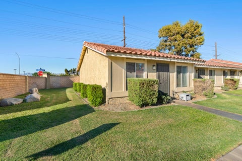 Tiny photo for 82567 Avenue 48 Ave #1, Indio, CA 92201 (MLS # 219154096DA)