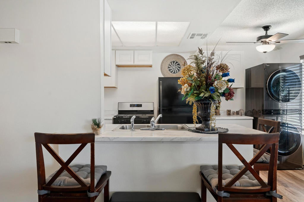 82567 Avenue 48 1