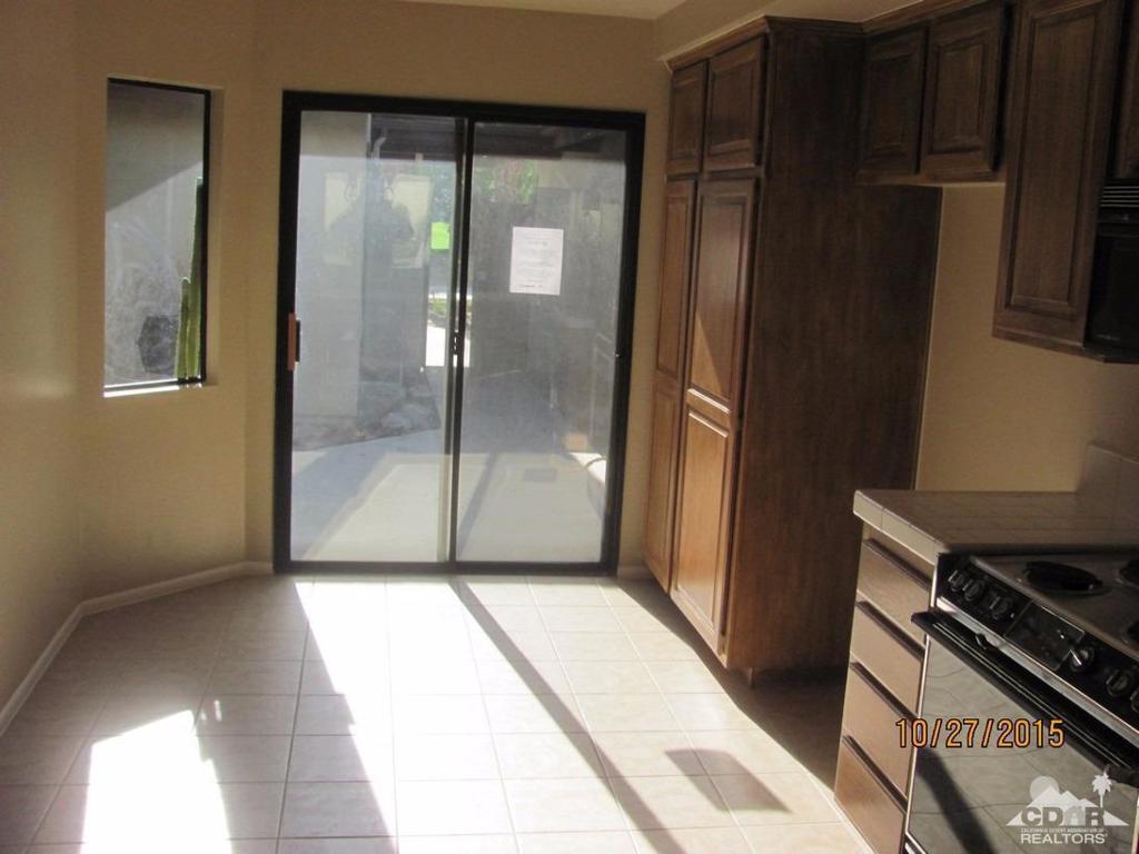 The Lakes Country Cl - Residential Lease