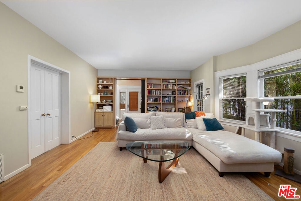 1124 12th Street