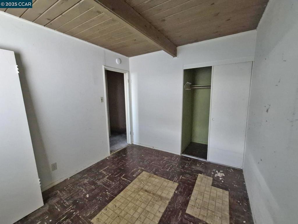 HILLTOP - Residential