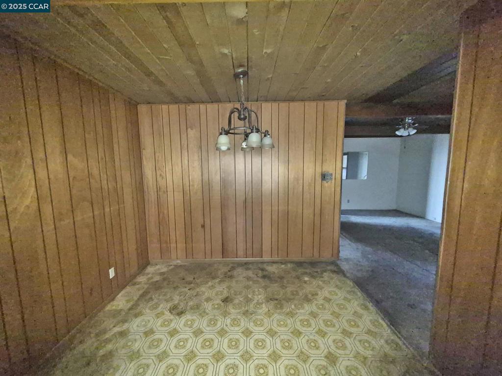 HILLTOP - Residential