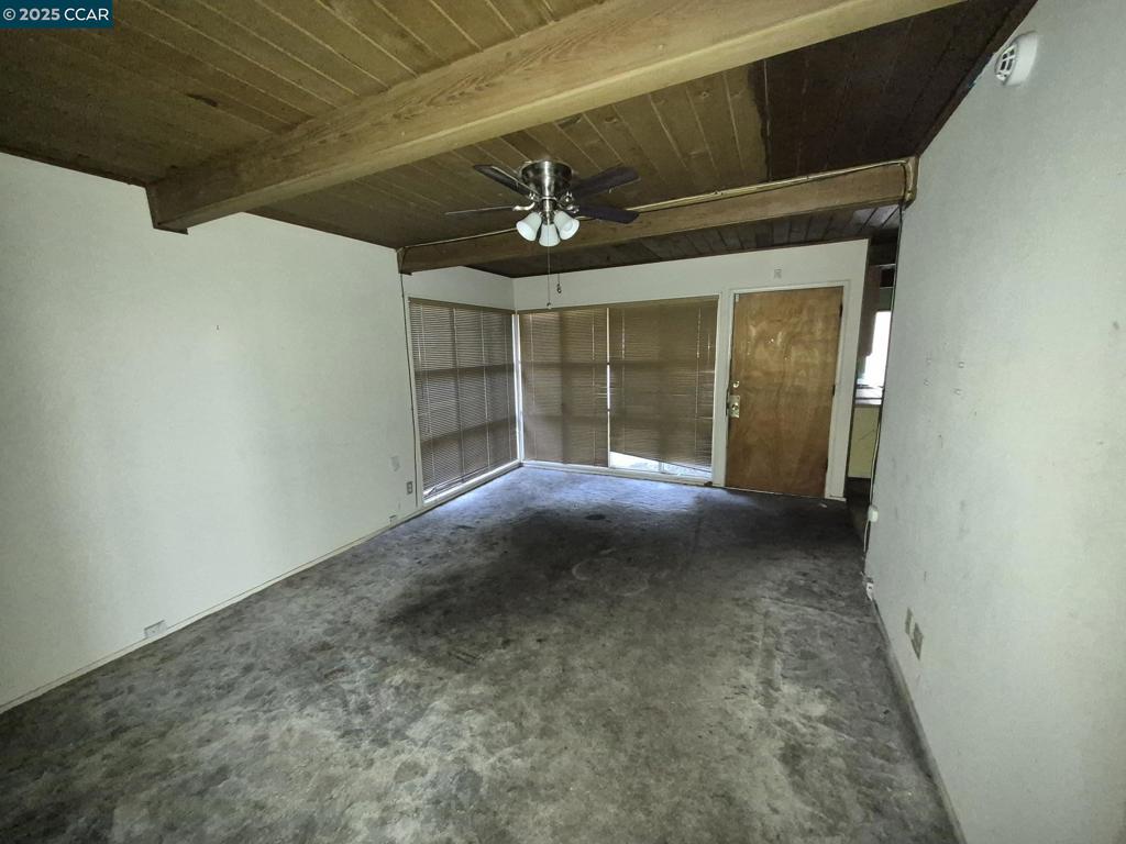 HILLTOP - Residential