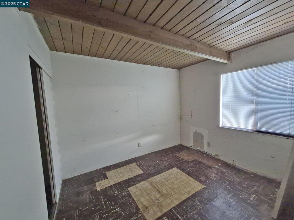 HILLTOP - Residential