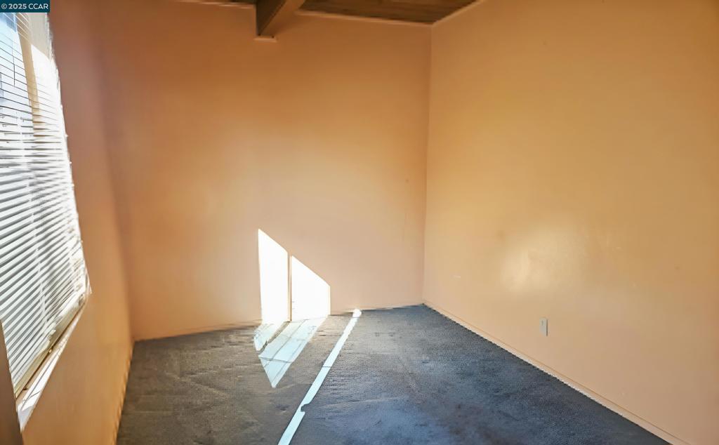 HILLTOP - Residential