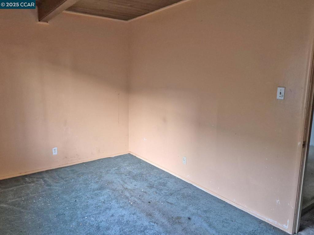 HILLTOP - Residential