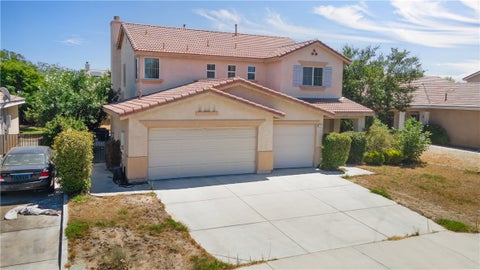 Photo of 43722 Sawgrass LN, Lancaster, CA 93536 (MLS # SR26181485)