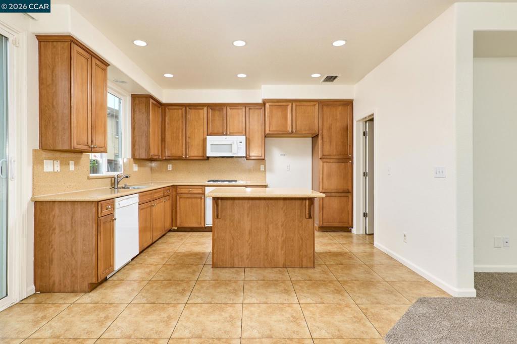 18 Outer Banks Pl