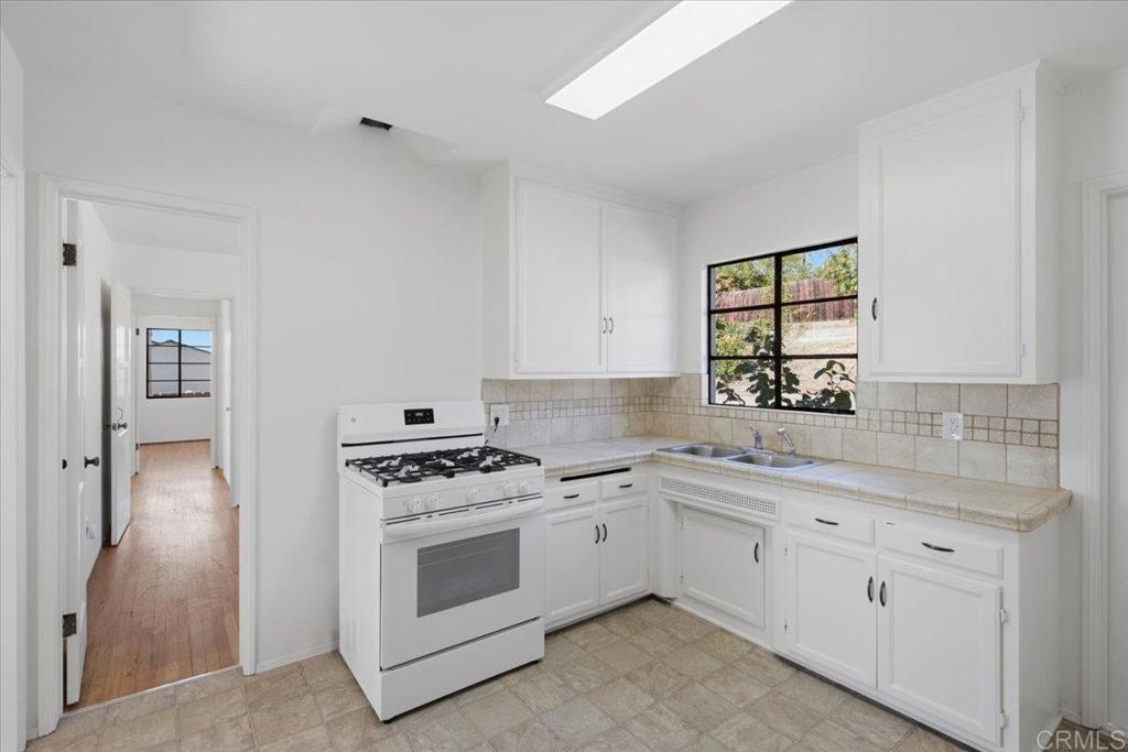 5536 Timothy Dr
