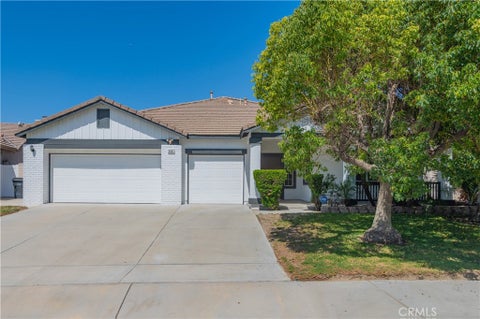 Photo of 5901 Milana Drive, Eastvale, CA 92880 (MLS # OC26206859)