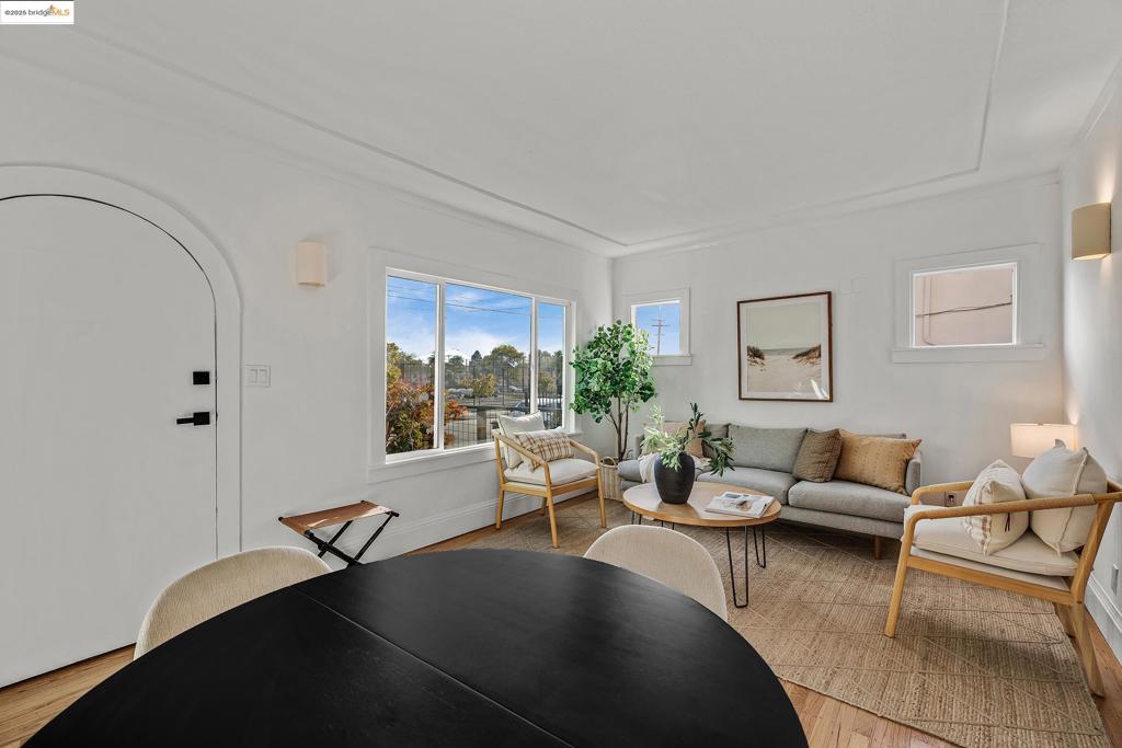 BERKELEY BOWL - Residential