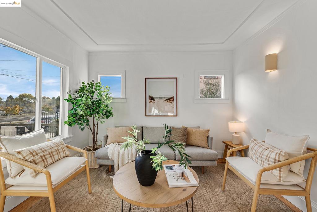 BERKELEY BOWL - Residential