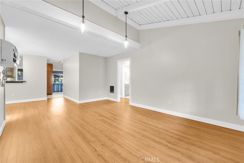 1010 W Macarthur Boulevard 118