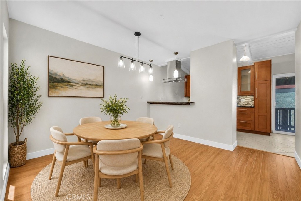 1010 W Macarthur Boulevard 118