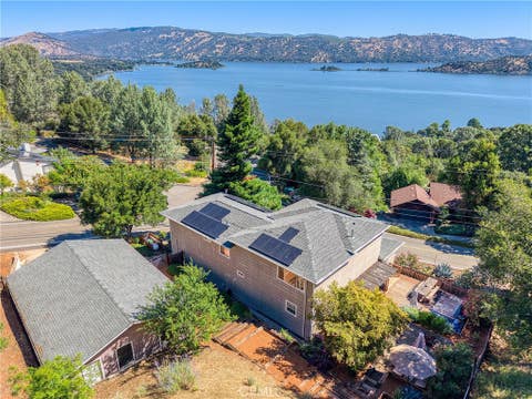 Photo of 3310 Riviera West DR, Kelseyville, CA 95451 (MLS # LC26121021)